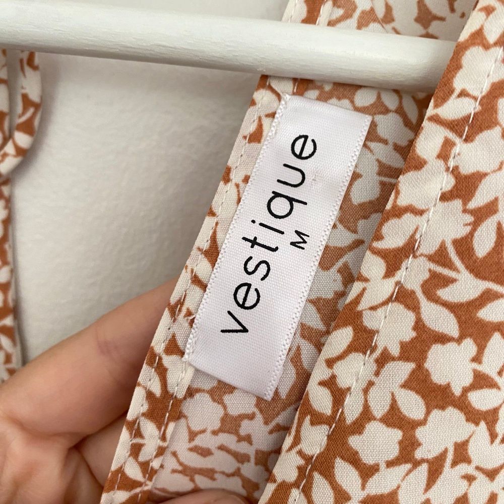 Vestique Orange and White Floral Crop Blouse - Picture 6 of 7